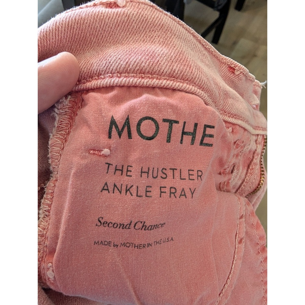 MOTHER Pink Cropped Ankle Jeans - Picture 7 of 11